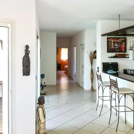 With 5 Bedrooms In With Wonderful Mountain View Indoor Pool Enclosed Garden *