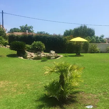 With 5 Bedrooms In With Wonderful Mountain View Indoor Pool Enclosed Garden Villa *